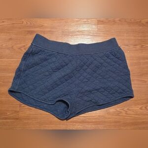 Vineyard vine shorts quilted print navy blue size xl